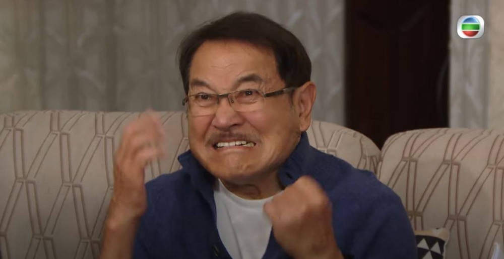 結果下碟壽司卻仍然放在自動送餐列車的最上層,隨即讓火爆大叔憤怒值飆升到最高點