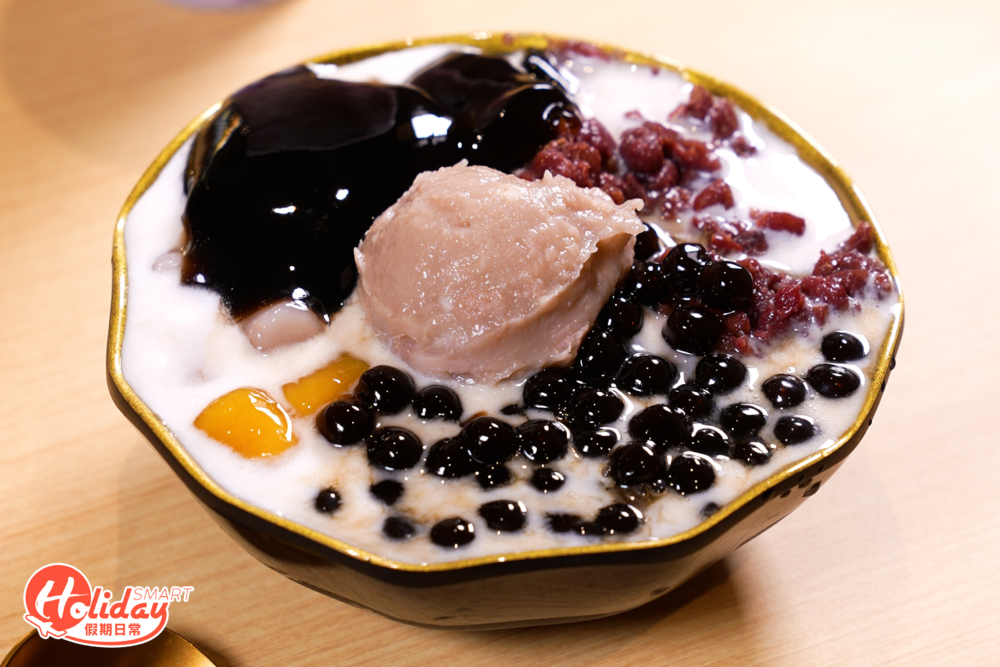 當中必食人氣芋頭冰，而銷售量TOP1的「芋見幸福」中加入有紅豆、芋圓、珍珠西米露及芋泥球