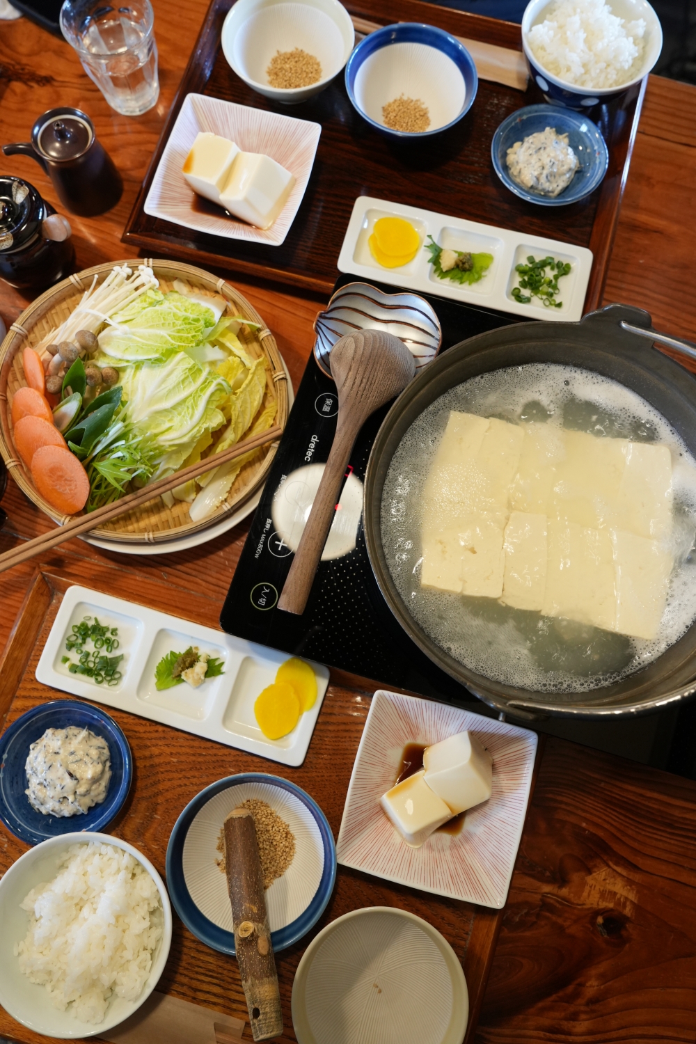 溫泉湯豆腐定食¥1,500/HK$90