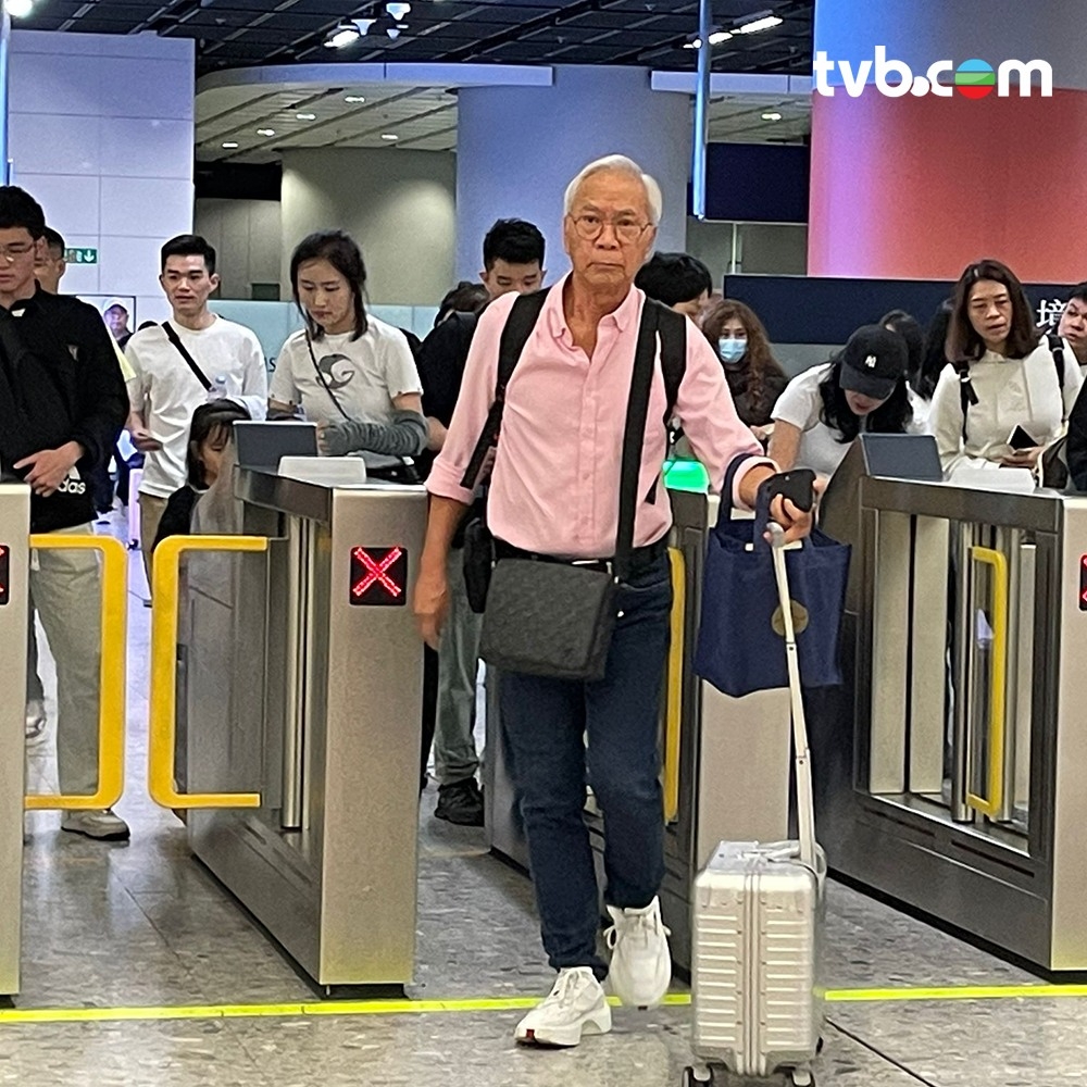 李龍基返港後即馬不停蹄親自前往懲教所