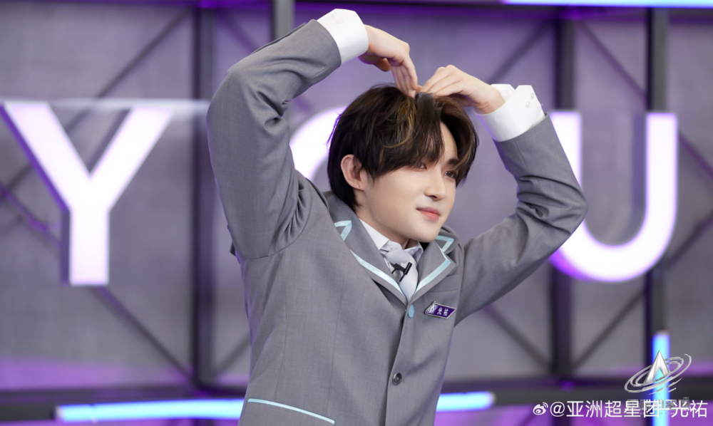 《亞洲超星團》來自日本的練習生滑川光祐（Kosuke）