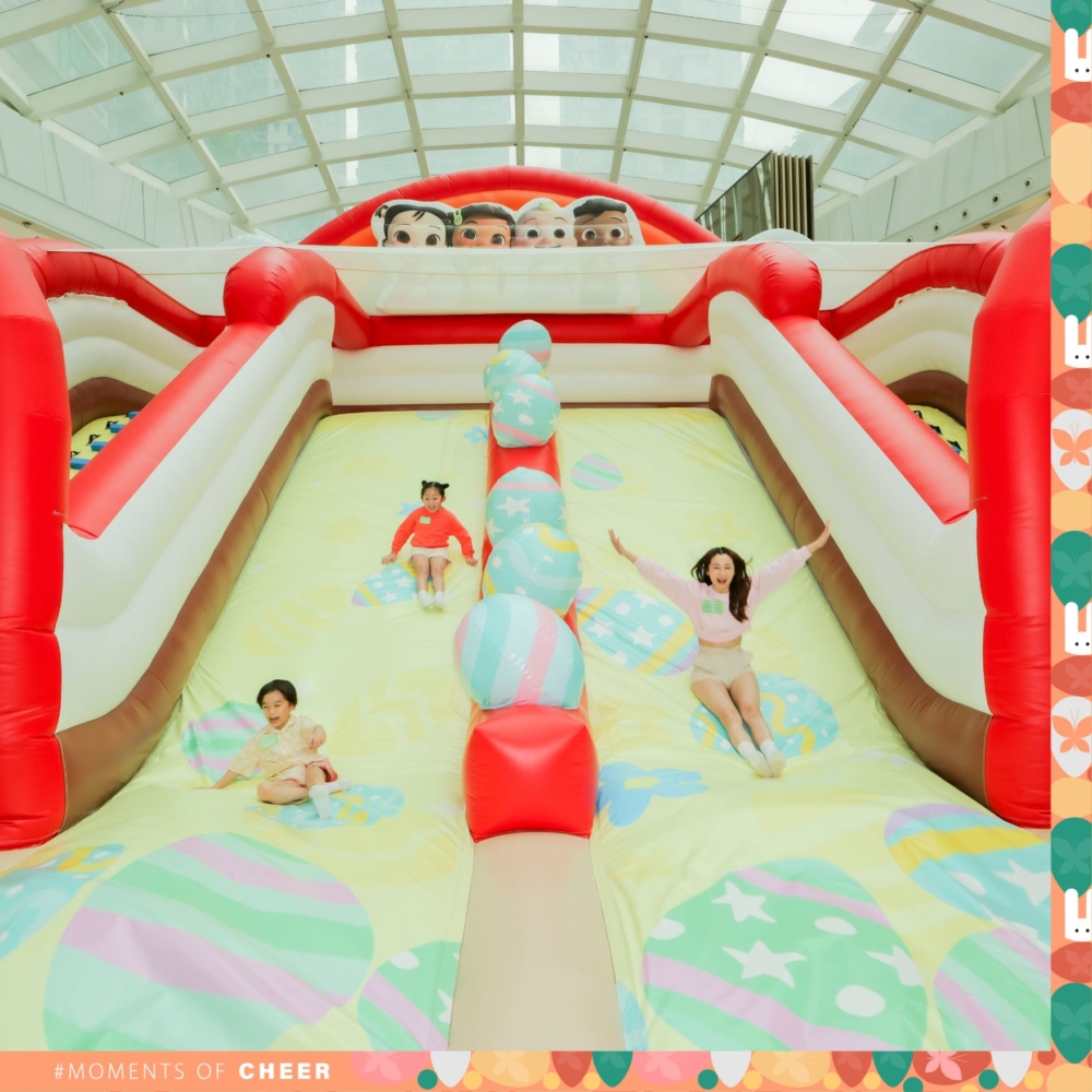 「童」伴吹氣滑梯！