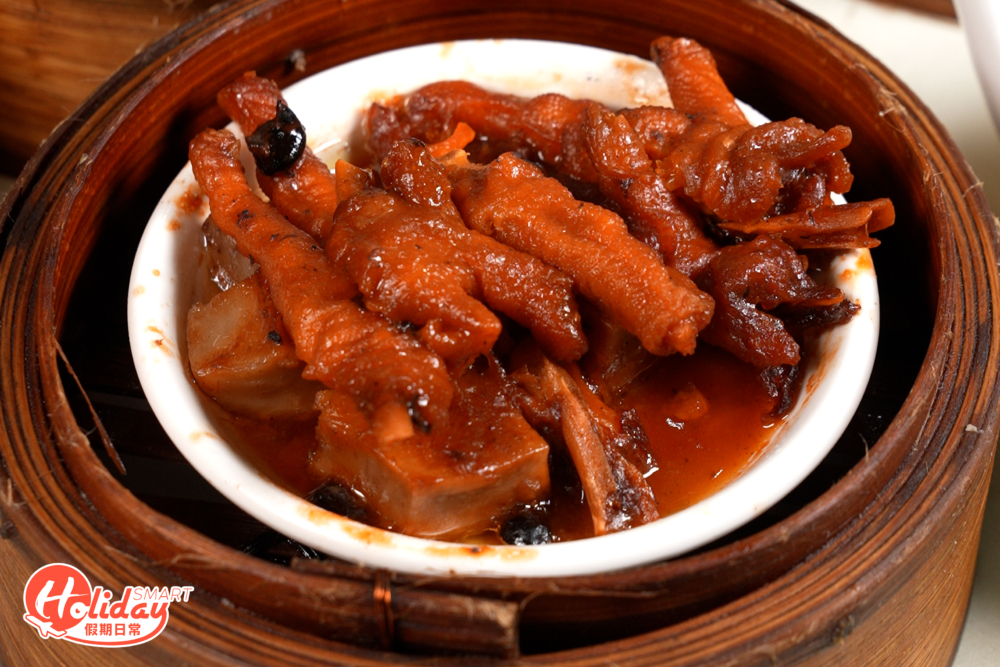 豉汁蒸鳳爪口感軟腍鬆軟。