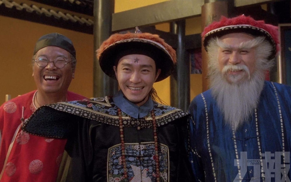 星爺周星馳的《九品芝麻官》上映至今已30年的,一直都是不少影迷心中的經典