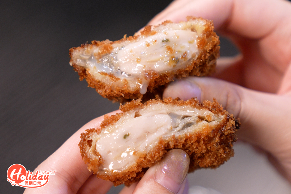 怪物炸蠔一咬即爆汁。