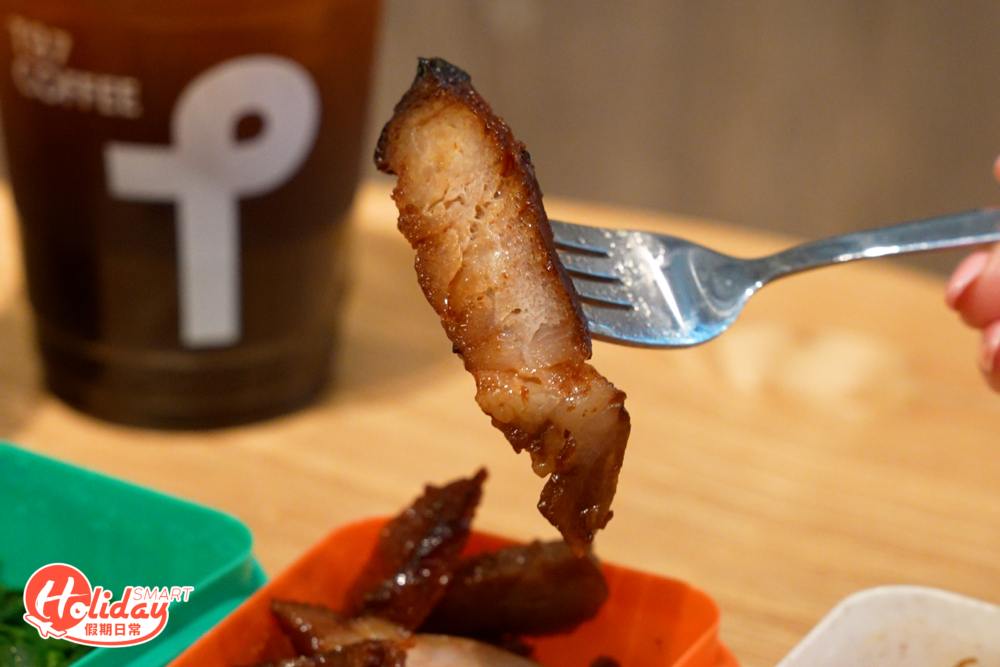 叉燒又腍又甜。