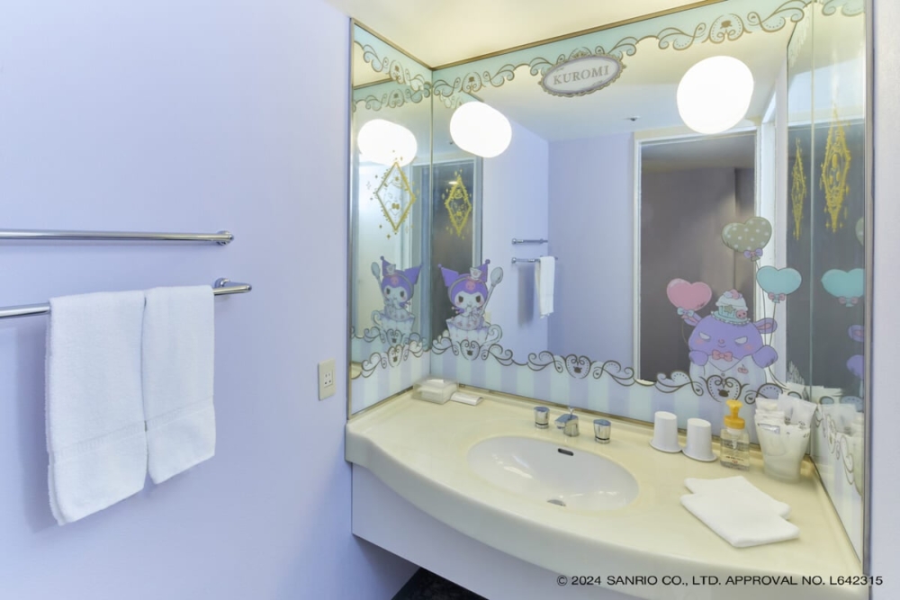 以粉紫色為主調，俏皮中不失夢幻感！