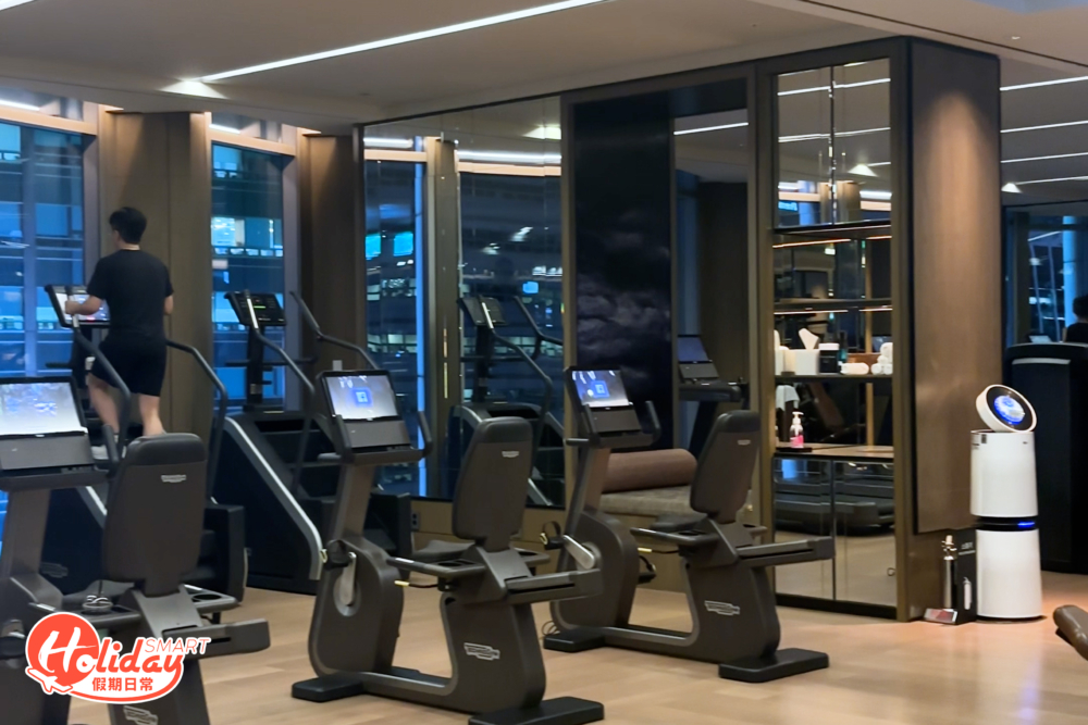 酒店設有24小時健身房。