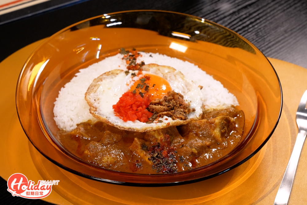 鼠尾草烤雞薑辣味突出。