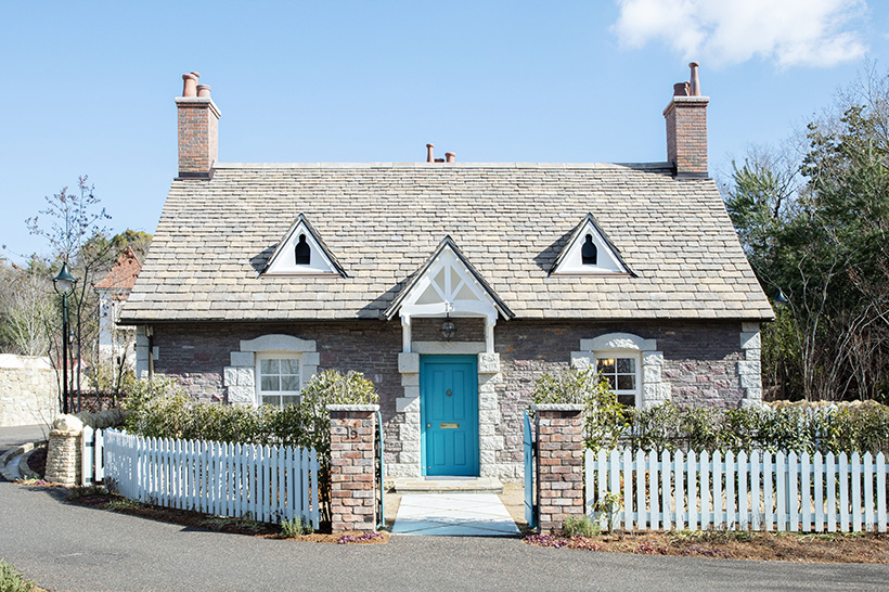 《安雅與魔女》安雅被收留的房子。