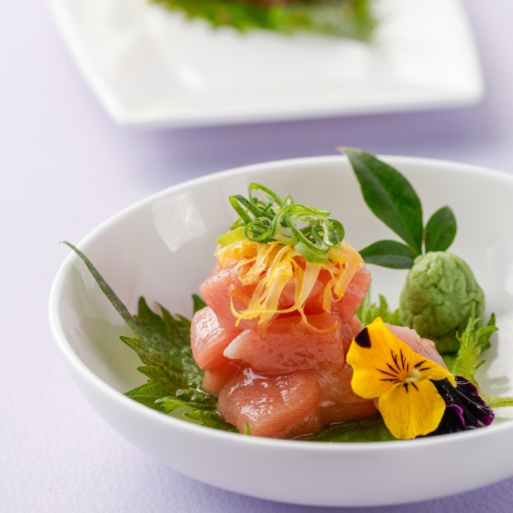 藍旗吞拿魚腩刺身！