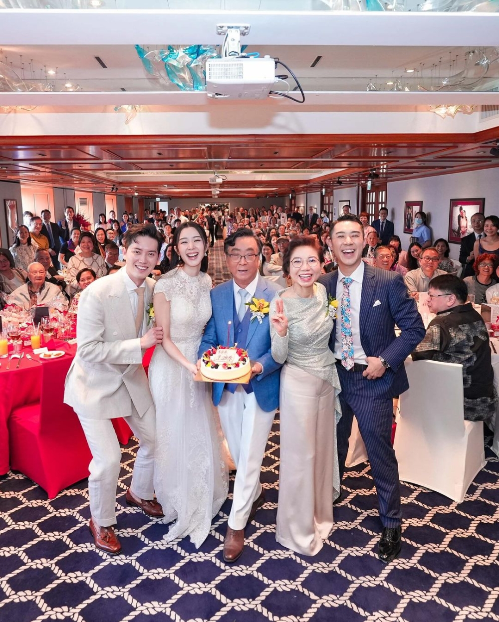 第二場婚宴則是一場較為正式的擺酒