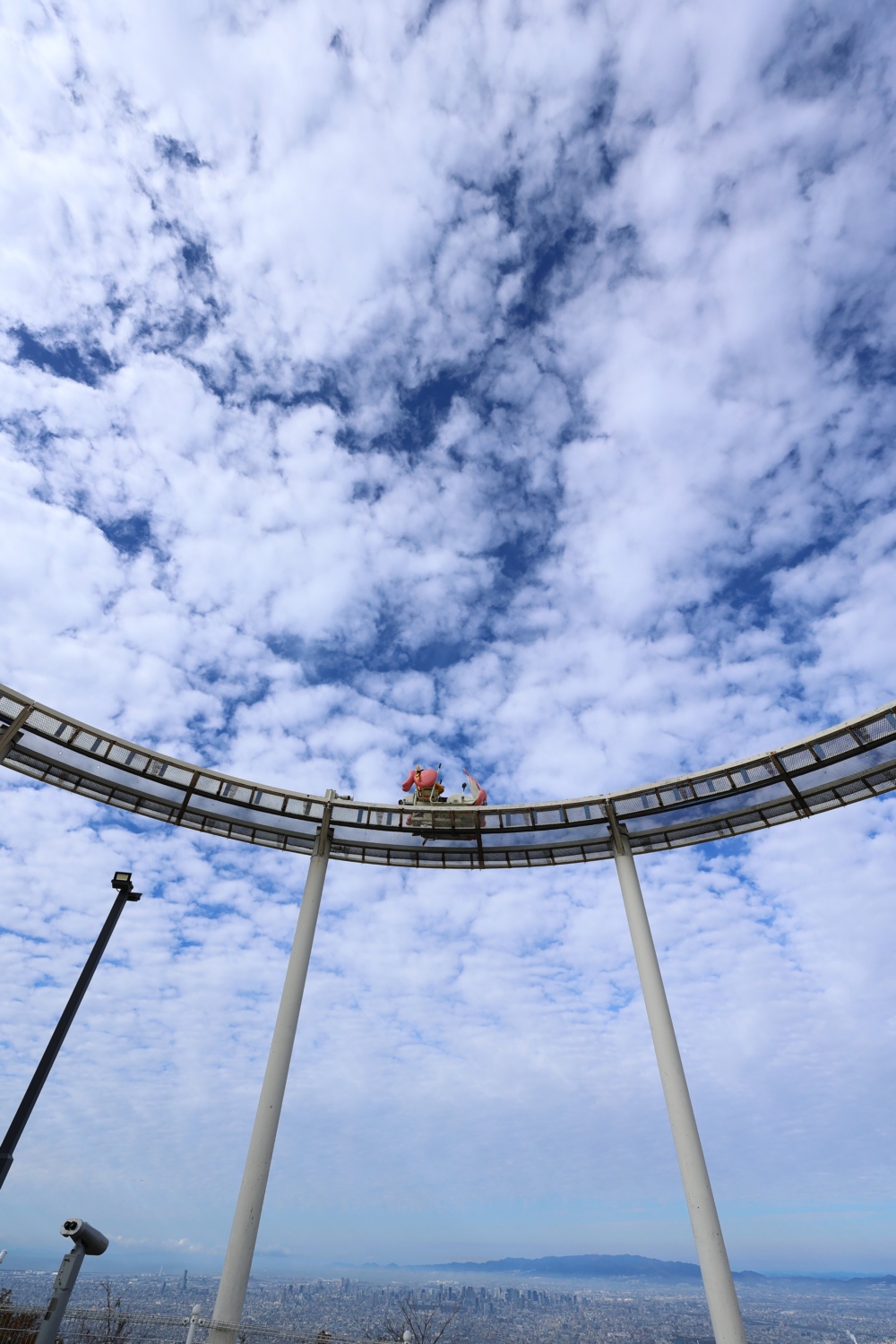 近期人氣爆燈的空中單軌單車「サイクルモノレール(Cycle Monorail)」!