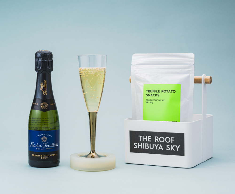 THE ROOF SEAT & CHAMPAGNE SET。