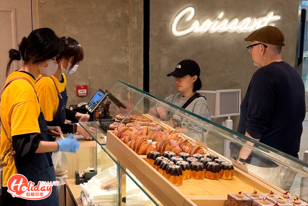 而店家以日本麵粉和法國高級A.O.P牛油製作麵包，並希望顧客能以親民的價錢提供高質的麵包，誠意十足！
