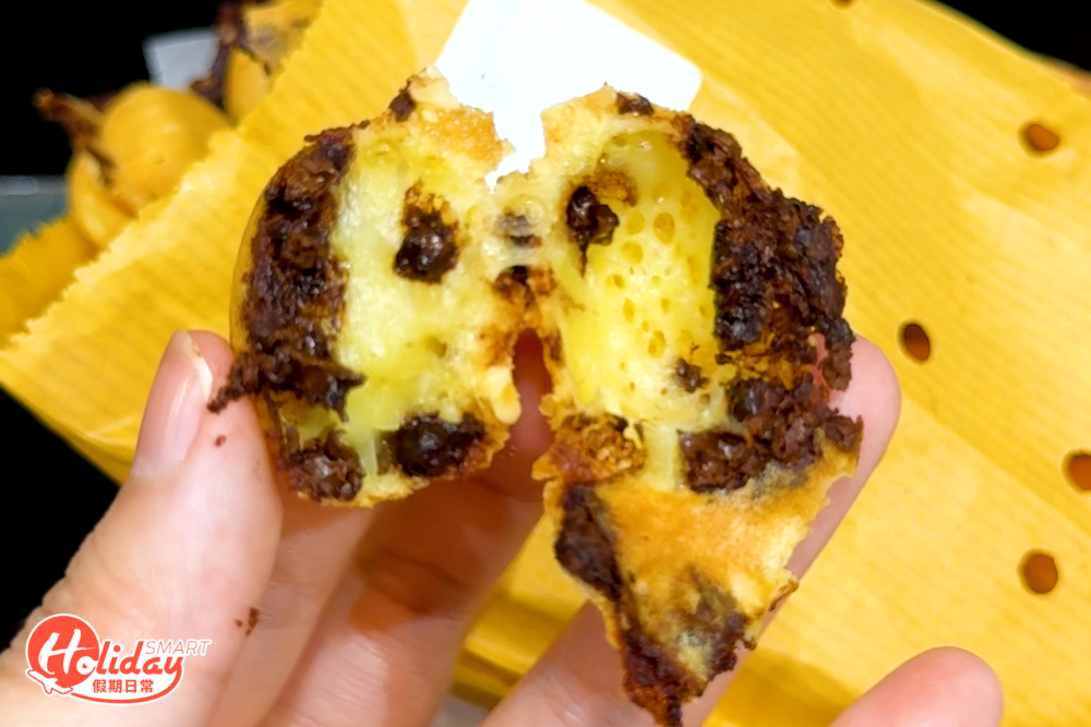 記者推介朱粒雞蛋仔和黃金雞蛋仔，前者帶有朱古力粒和榛子粒，味道濃郁又香甜