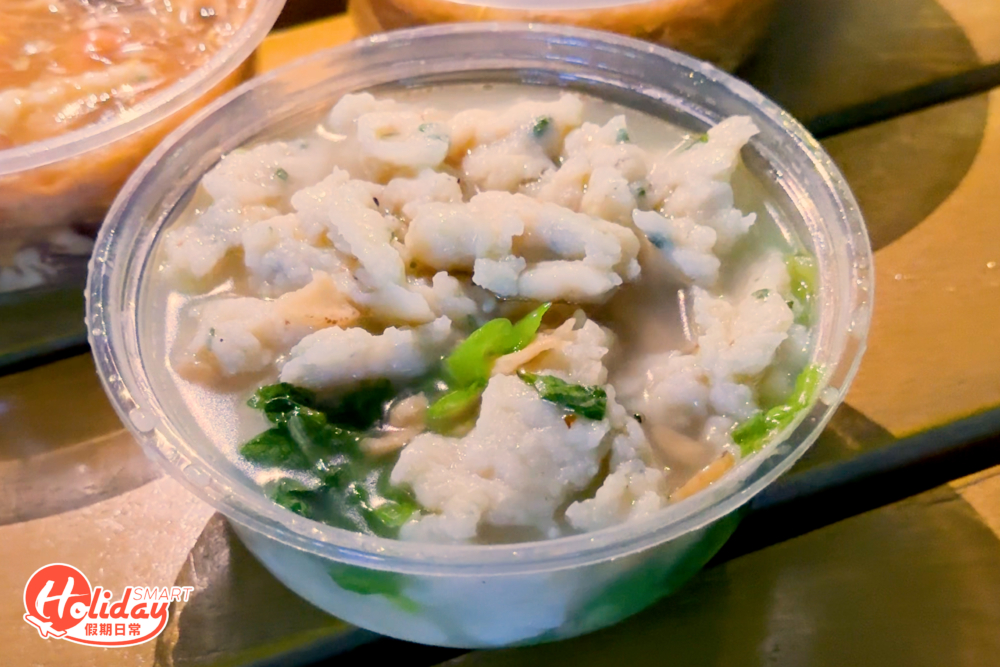 生菜魚肉以自家製魚肉入饌，食落肉質彈牙又不會帶魚腥味，加上生菜後，整碗逼爆十分足料！