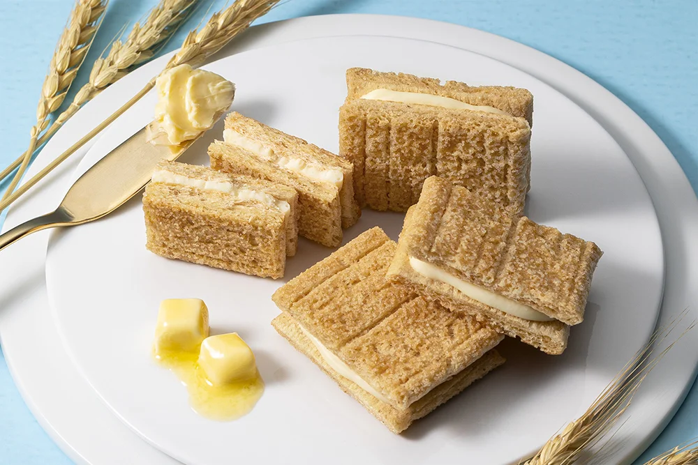 白朱古力麥片夾心餅乾。