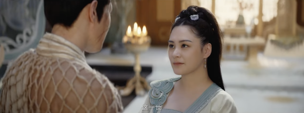 鍾欣潼在《畫皮:情滅》中飾演了東海三公主,是一名龍女