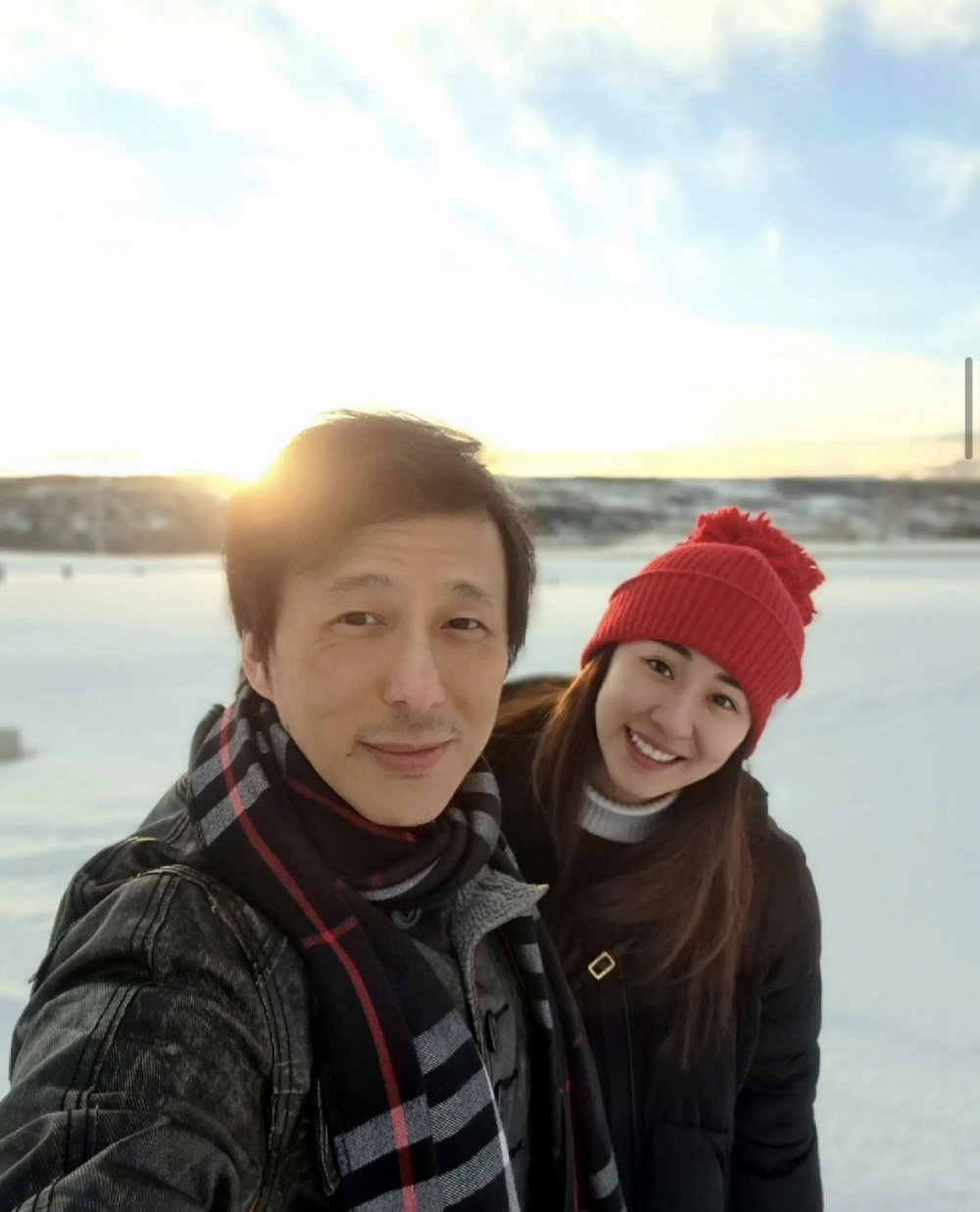鄧健泓同佢太太石詠莉移民到加拿大過新生活