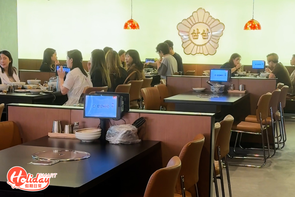餐廳座位寬敞。