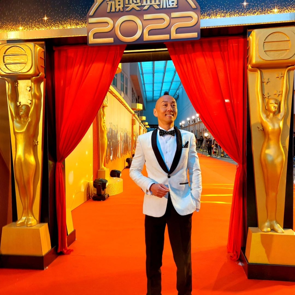 戴耀明去年年底更拿到服務無綫30年的紀念金牌