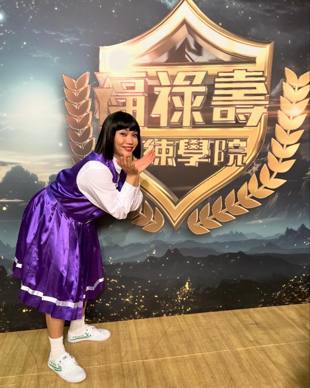 不過對於黃建東再以藝員身分參加無綫綜藝節目，網友意見就明顯兩極