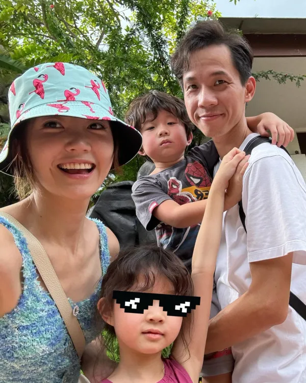 吳若希日前與丈夫帶同一對仔女快閃廣州
