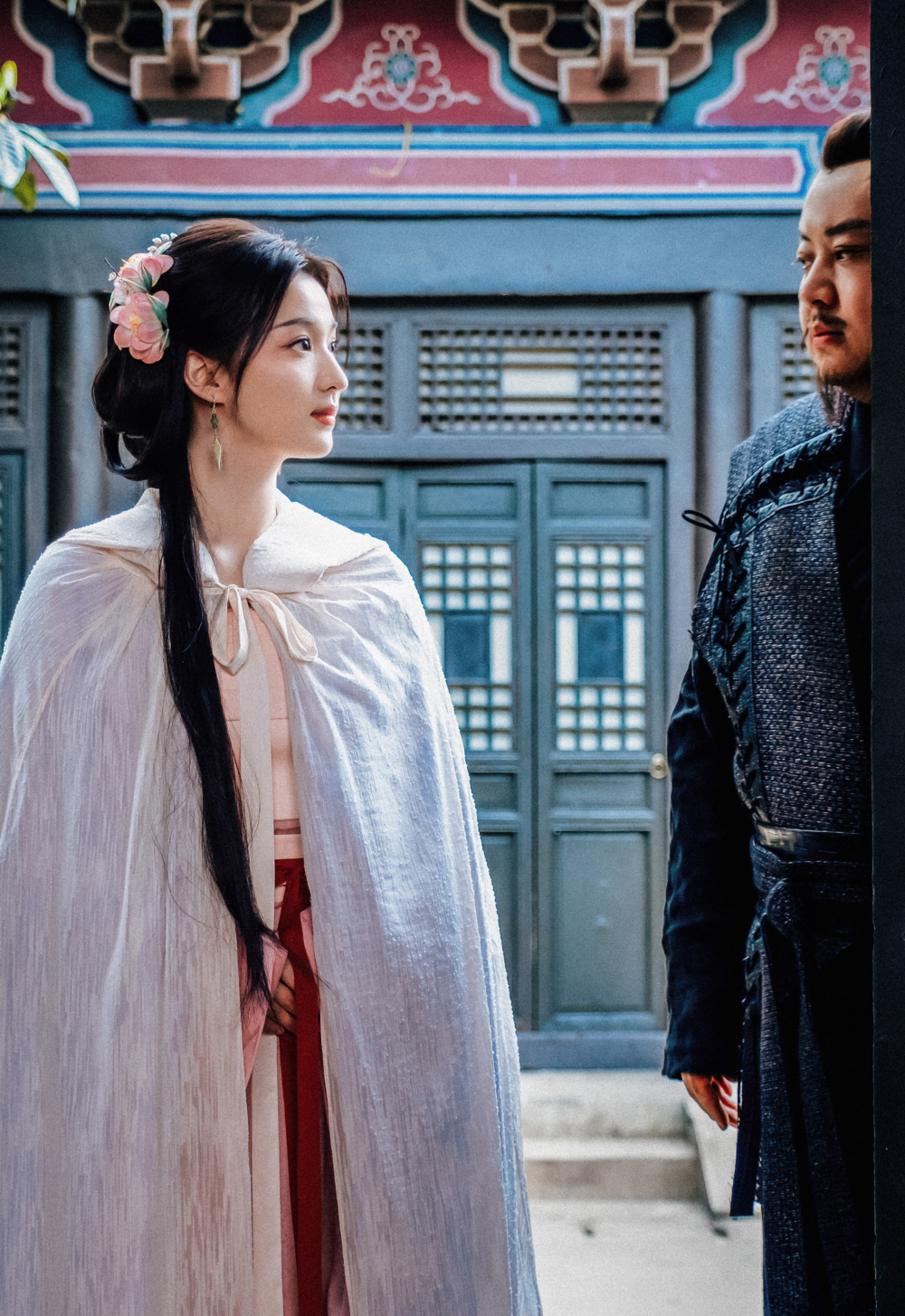 王楚然飾演京都赫赫有名的樂伎「桑文」~