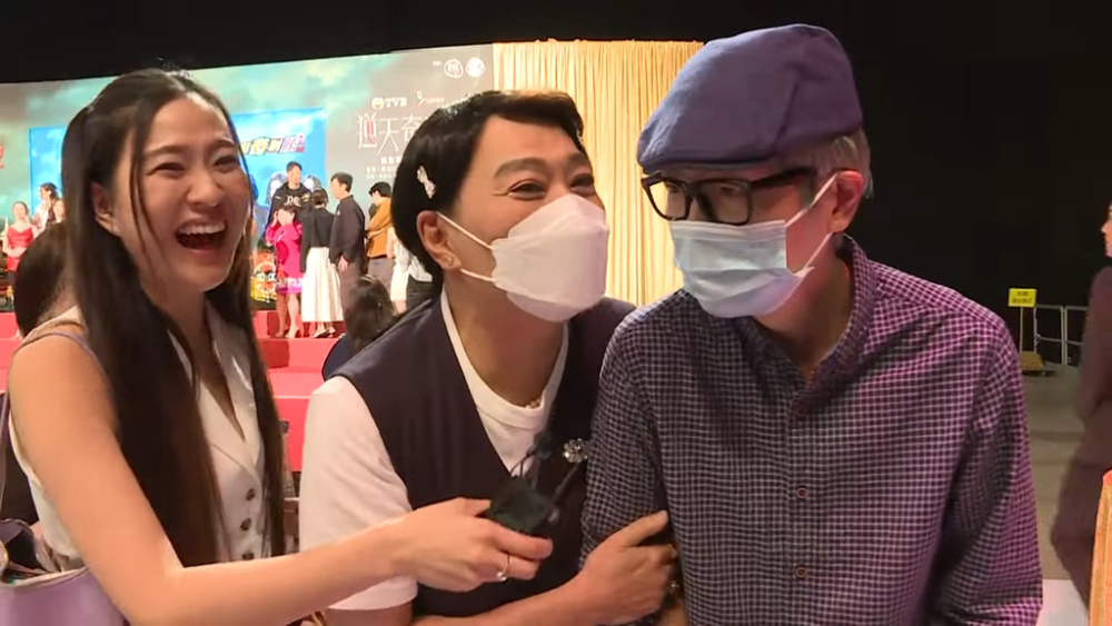 拖著「何生」徐徐步進《逆天2》現場的「何太」，搞笑地猛叫：「林夏薇呀」