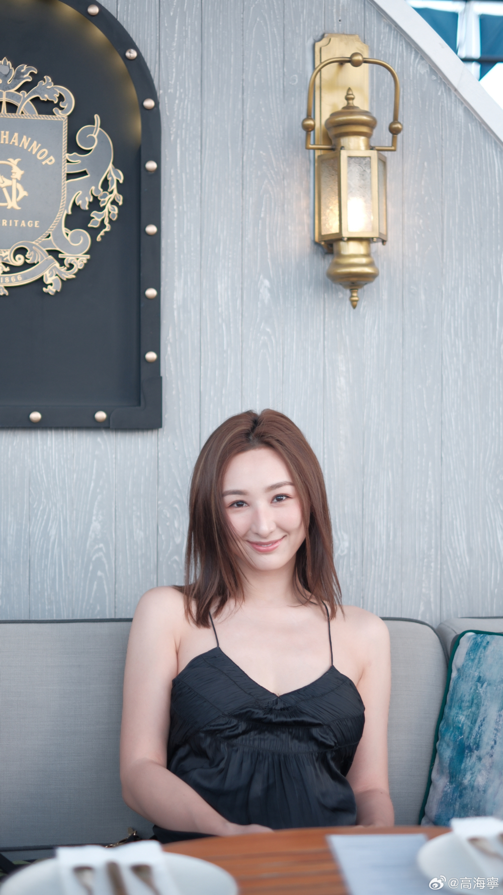 由於工作過度繁忙，高海寧身體亦開始響起警號