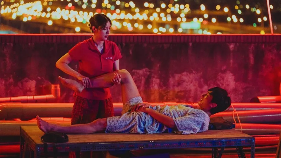 不少網友都笑稱：「按按下按出火 之後又450萬」