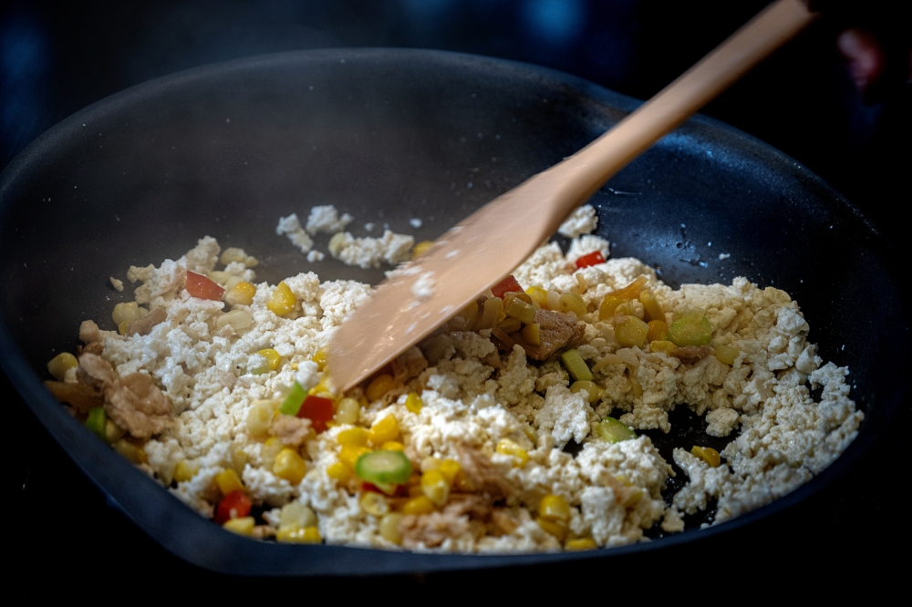 一樣炒至乾水就可以上枱啦！ 