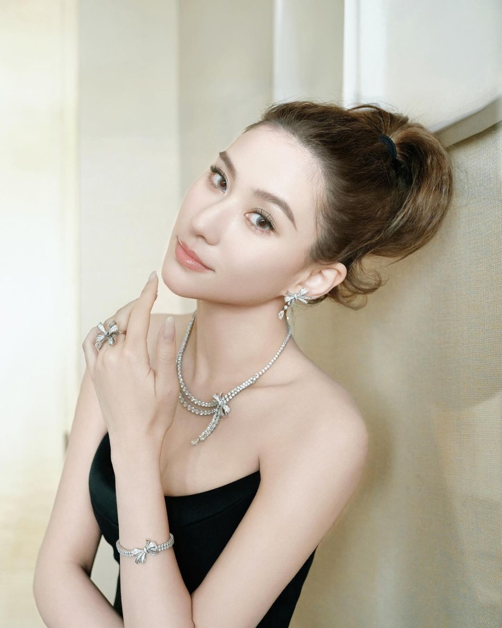 賭王千金何超蓮向來被稱為「最索千金」