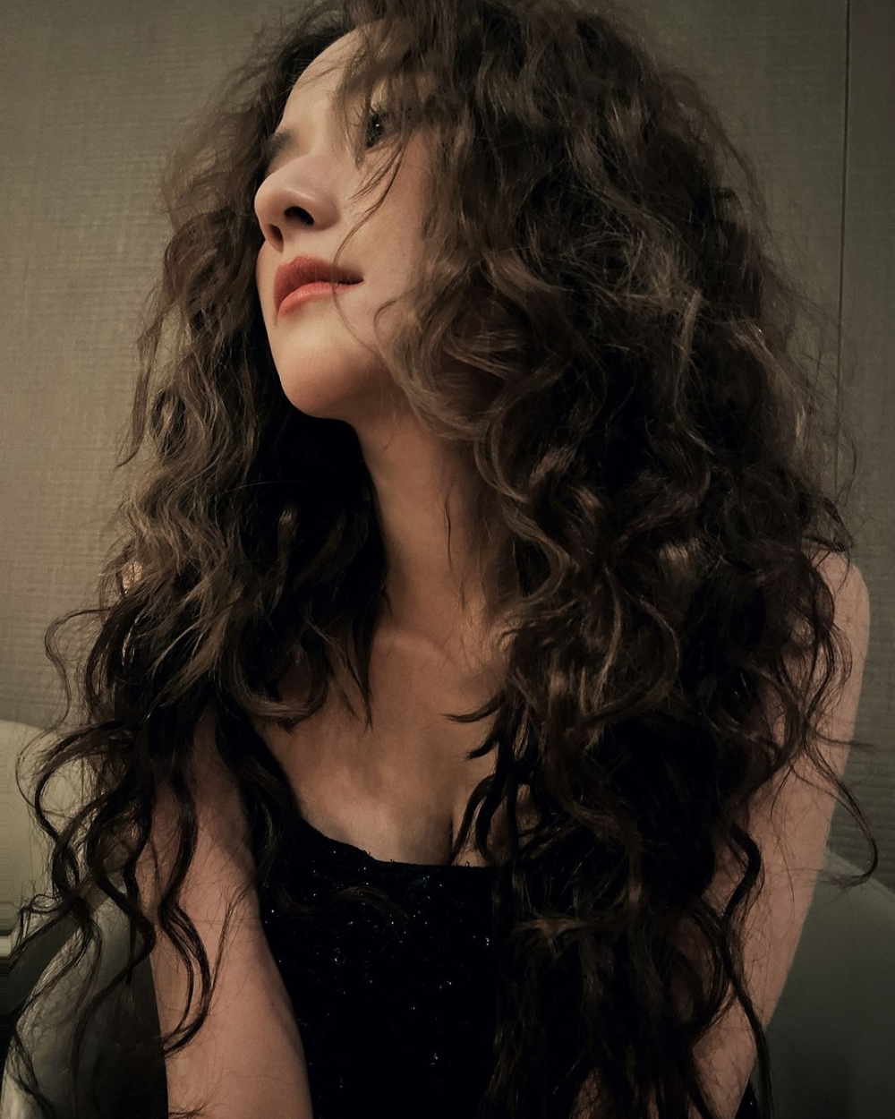 網友：「一直都系洋娃娃呀你」