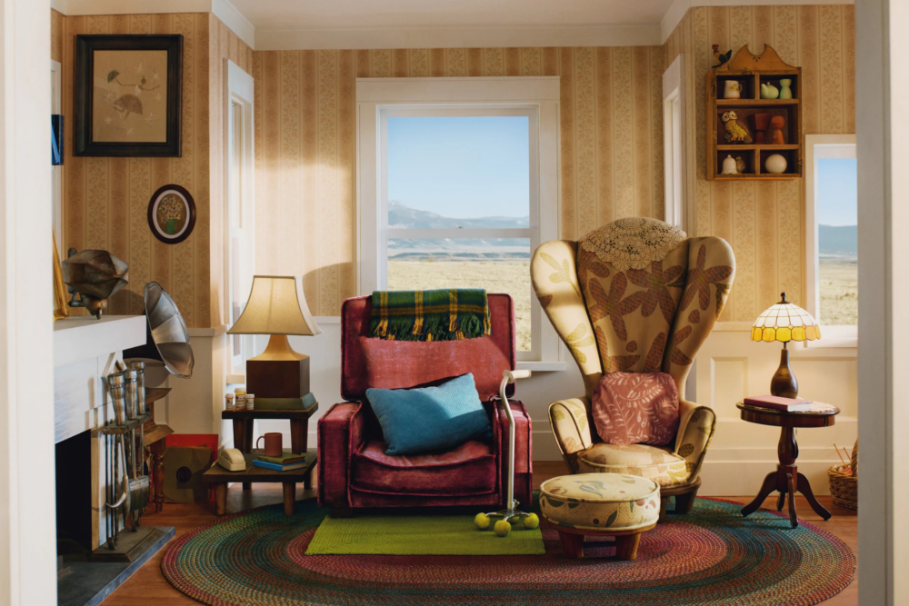 Carl爺爺與妻子Ellie的沙發～