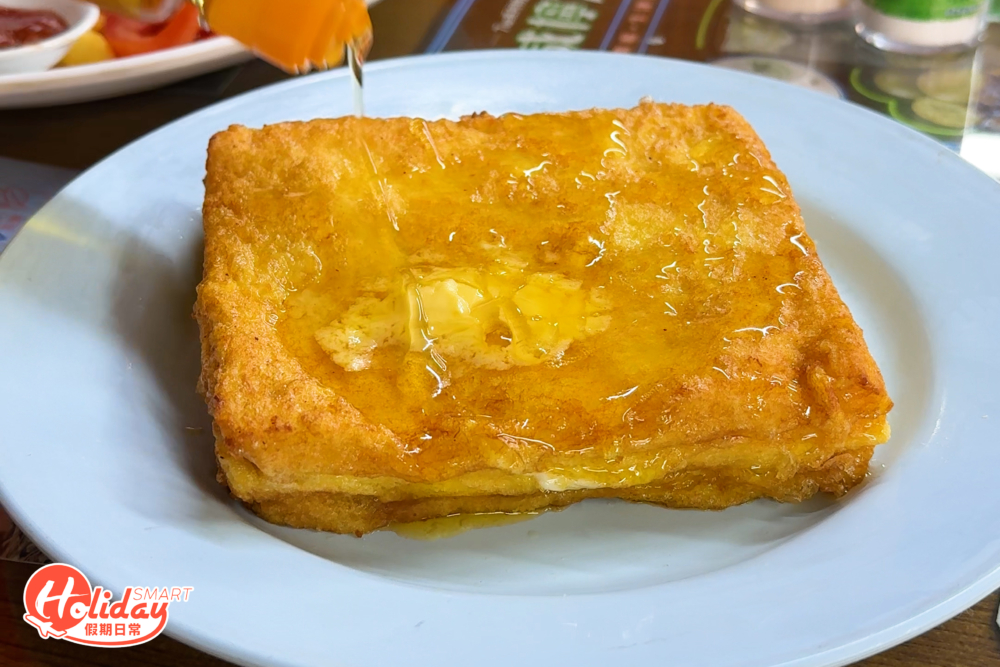 法蘭西多士，一大支糖漿任加。