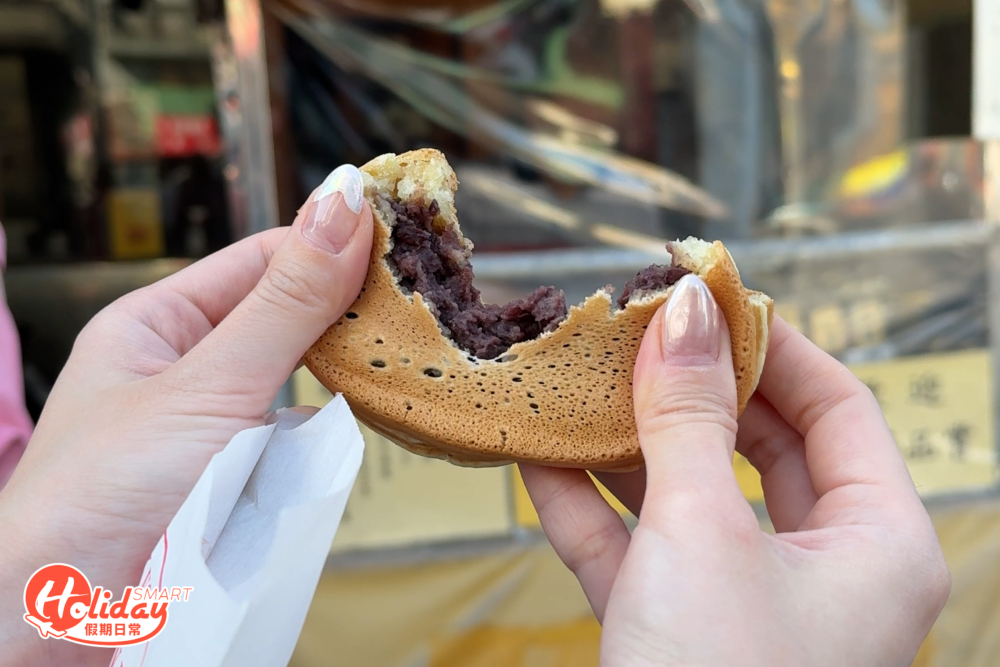 紅豆餅口感鬆軟。