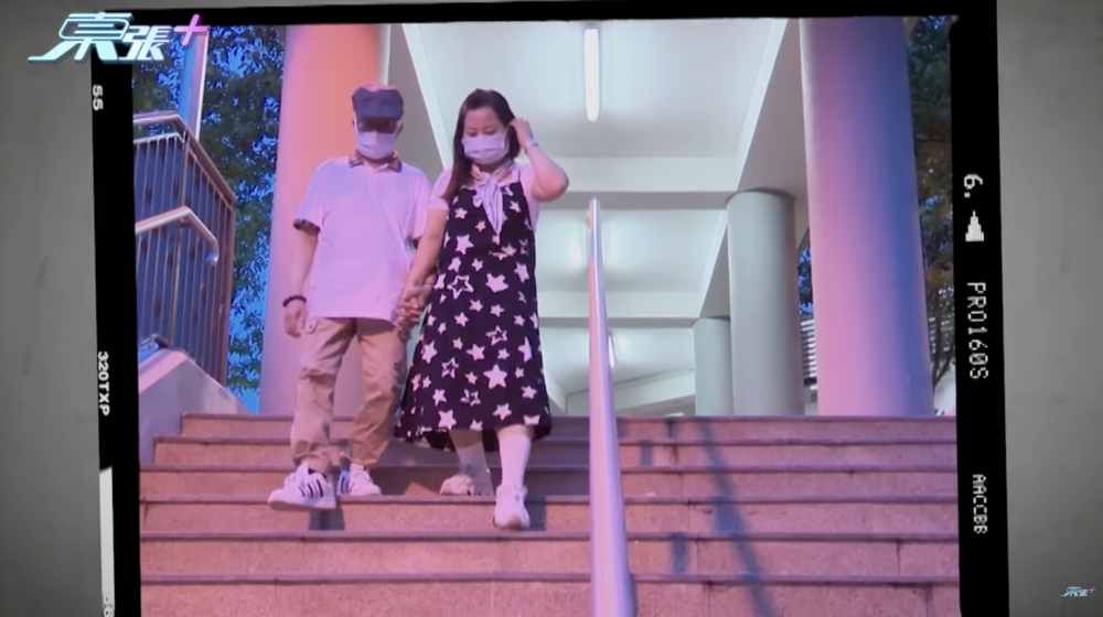 節目播出前，預告片中何伯何太指從來無離開過香港