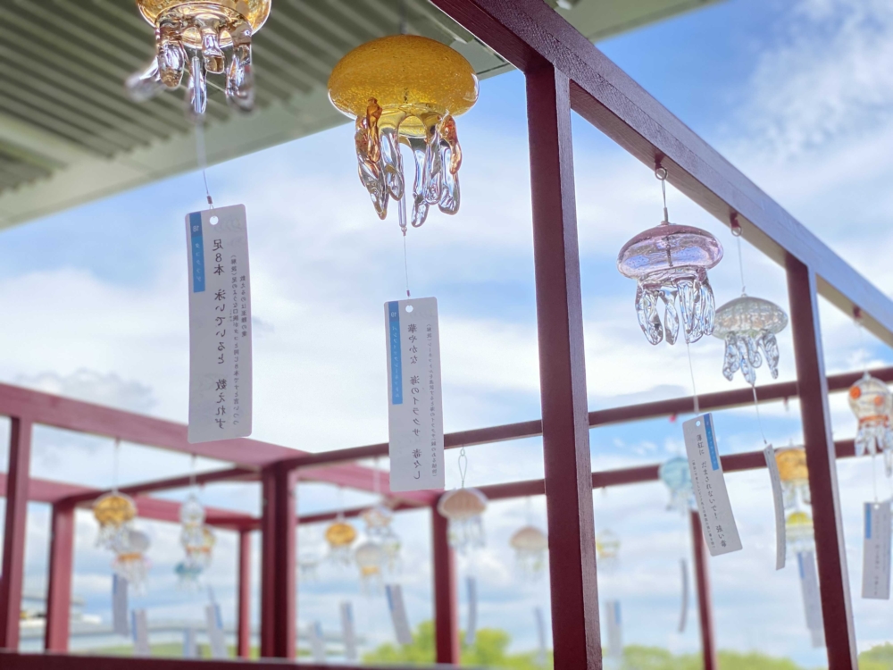 水母奇觀展區將會展出約24種、170個玻璃水母風鈴，打卡一流！