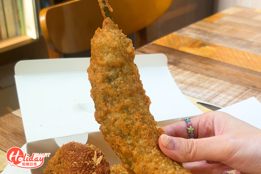 炸辣椒非常大條,HK$63總共有3條。