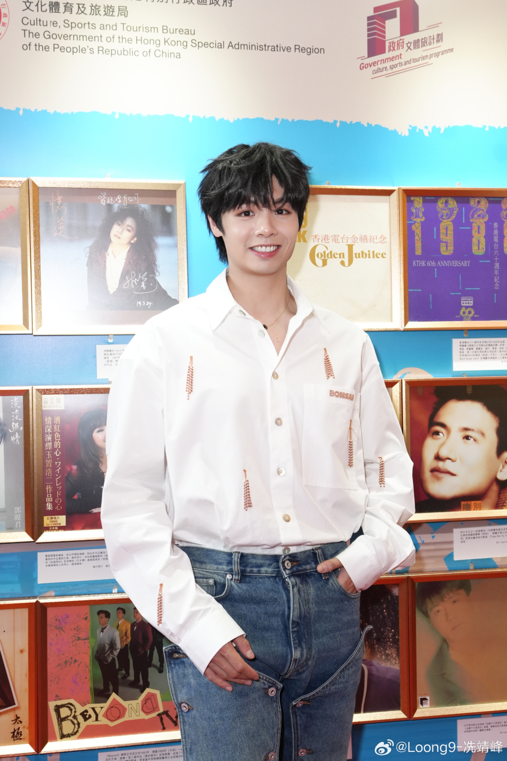 冼靖峰指與團員之間亦是看到官方發布的帖文才知道見面會延期的消息