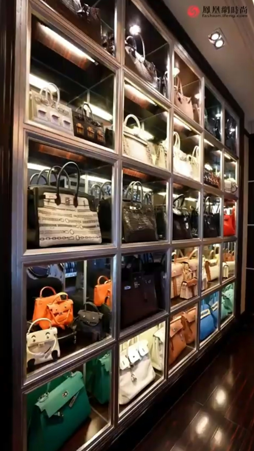 王紅權星擁有大量愛馬仕手袋