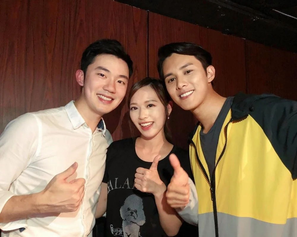 2019年馮盈盈卻宣布已經與Martin分手，之後她曾爆喊提到兩人分手與第三者無關，只是「相處好，同住難」。