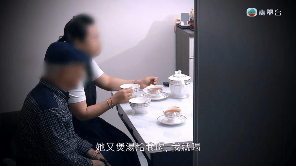 事件一出馬上惹來網民熱討,有人關心何伯目前情況