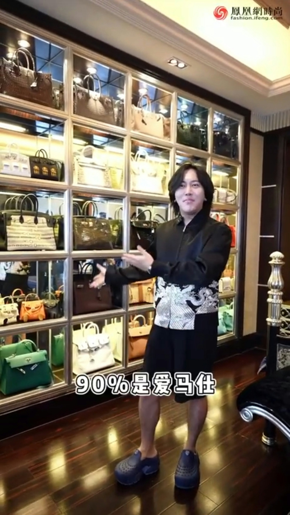 王紅權星誇張嘅展示令佢成為網絡話題。他經常於抖音影片中展示自己嘅豪宅、名牌包包同昂貴珠寶