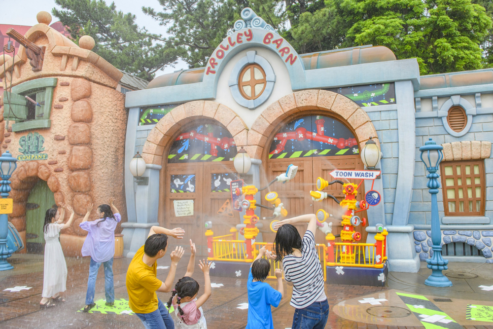 卡通城再度變成「濕身卡通城」！