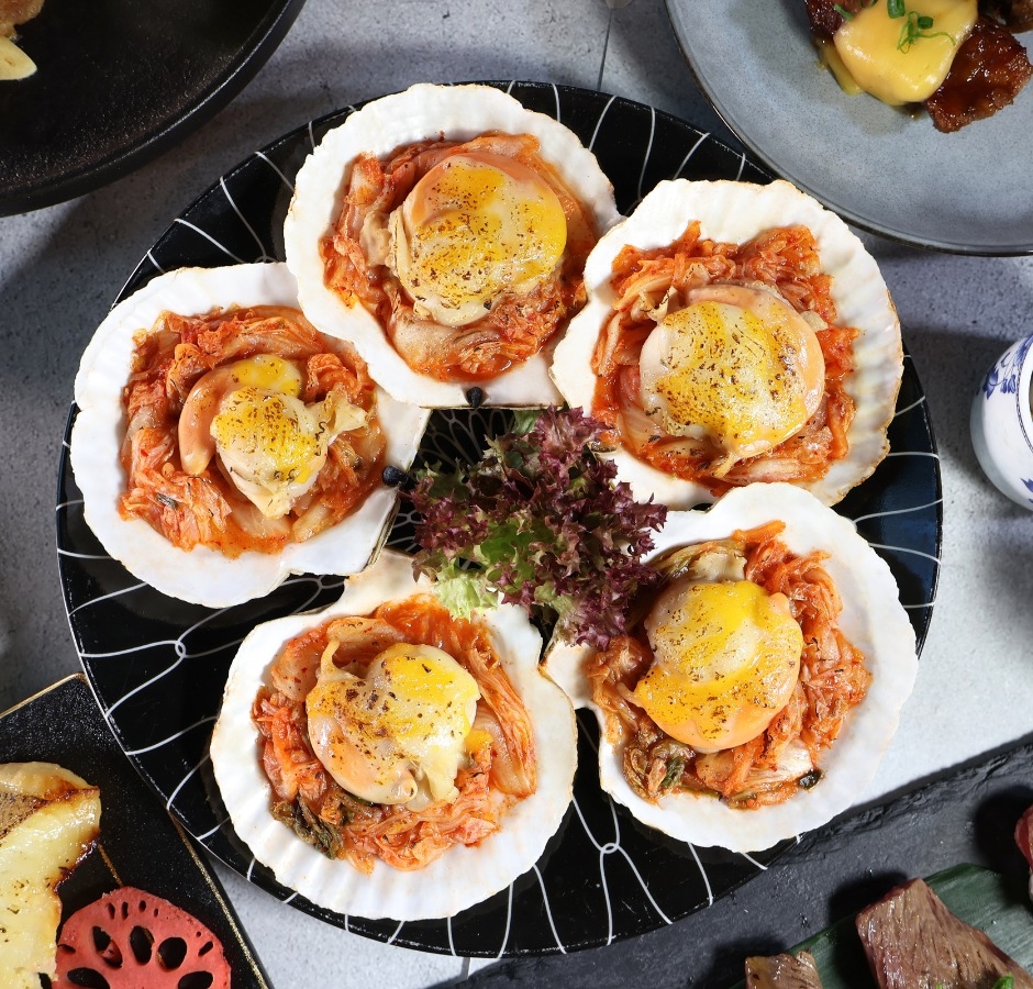 韓式泡菜焗扇貝~