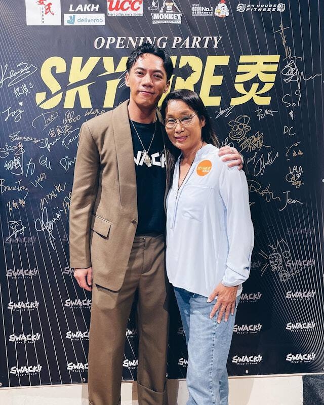 而原來張文傑當日入行，全因是16歲獲契媽楊盼盼引薦加入電影圈做幕後