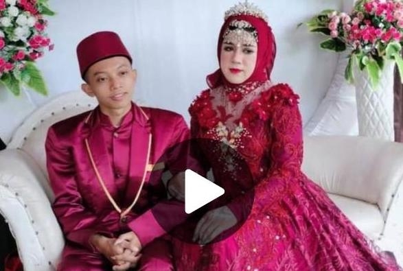 AK未有對女友的身份起疑,他們相戀一年間約會數次,之後更決定走進婚姻的殿堂,共度餘生。